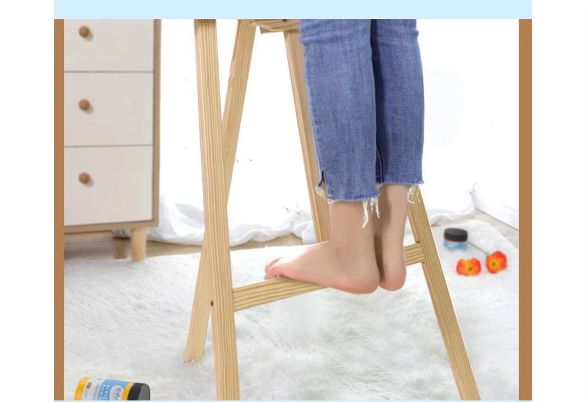 Artists Adjustable Beech wood Easel Artists Adjustable Beech wood Easel